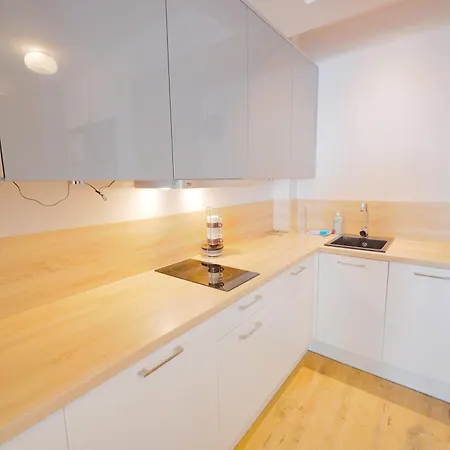 Ms Pro Comfort Kolo Brzegu Z Mini Apartmán Kolobřeh